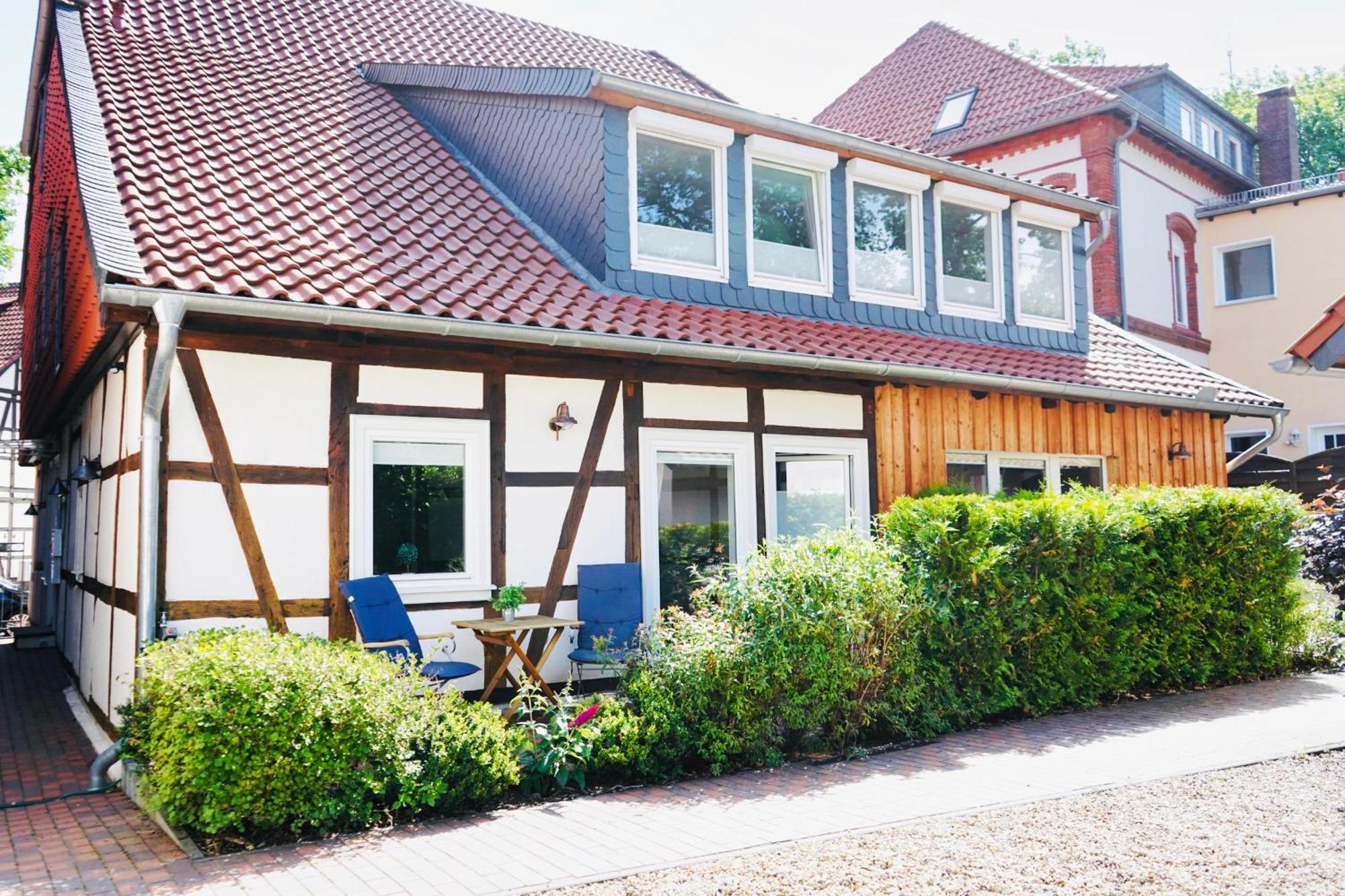 Altstadt Apartment II - Terrasse- Waschmaschine- Parkplatz Wolfsburg Exterior photo